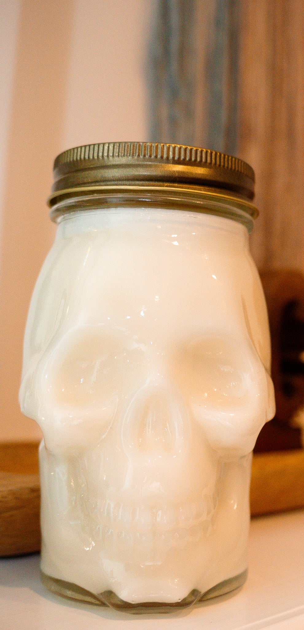 Twilight Woods scented Skull Candle